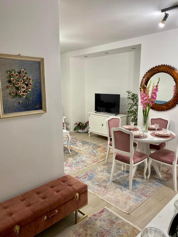 Crystal Rose - Center Apartment Skopje Extérieur photo