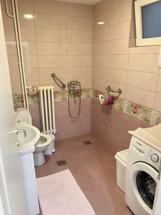 Crystal Rose - Center Apartment Skopje Extérieur photo